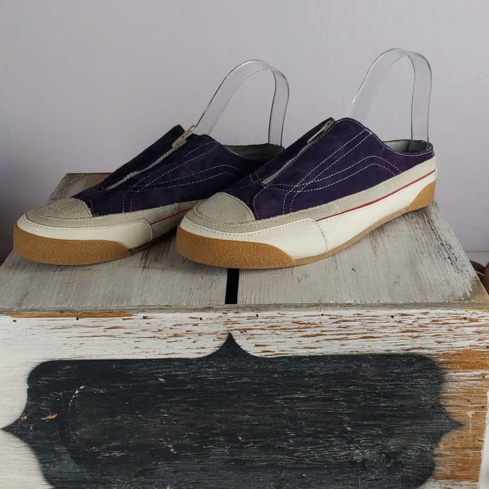 NWOB NICE PURPLE SUEDE SLIP ON SHOES